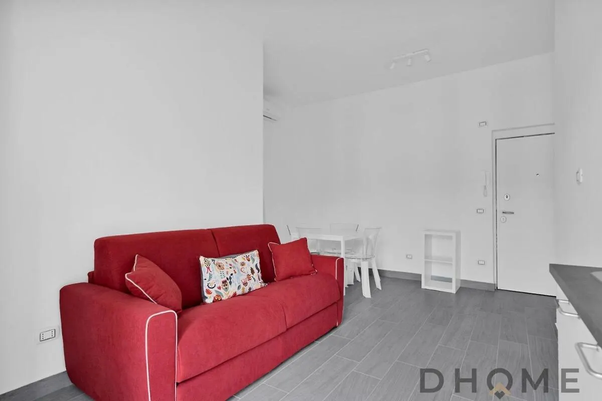 Flu10 -Crescenzago- Bright - Wi-Fi - Apartment Milan Italy