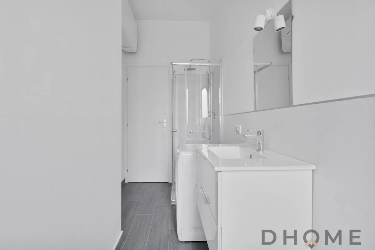 Flu10 -Crescenzago- Bright - Wi-Fi - Apartment Milan